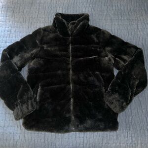 Weatherproof Grooved Faux Fur Jacket Black - Medium - EUC!!